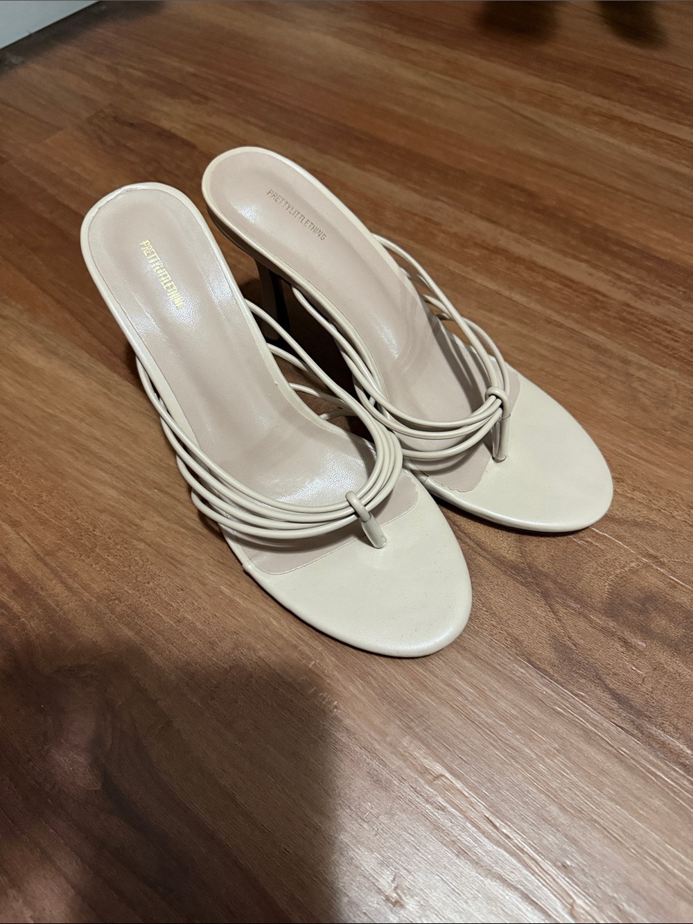 PrettyLittleThing Cream Strappy Toe-Loop Heeled Sandals